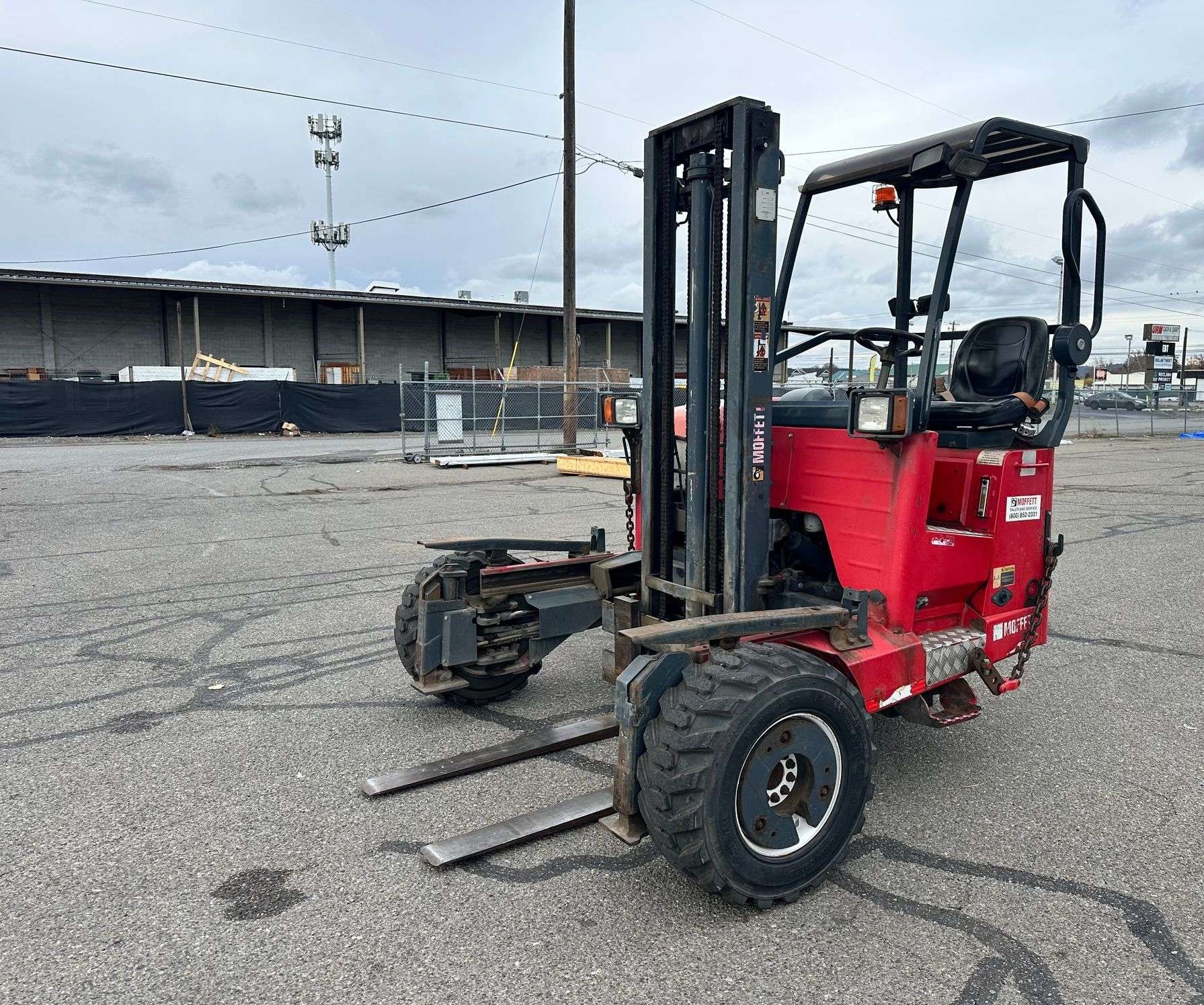 2006 Moffett Engineering LTD M55.4 Forklift