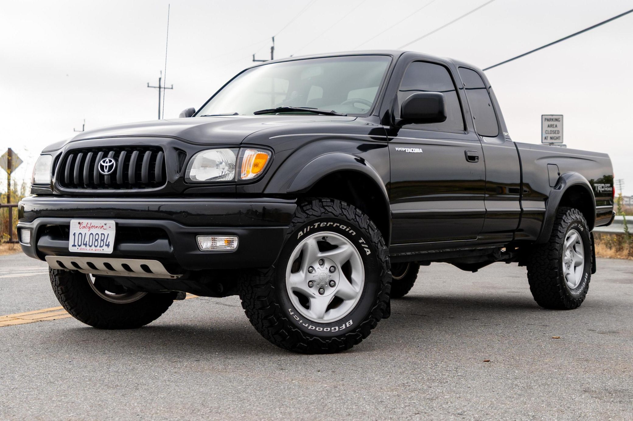 2004 Toyota Tacoma TRD Black